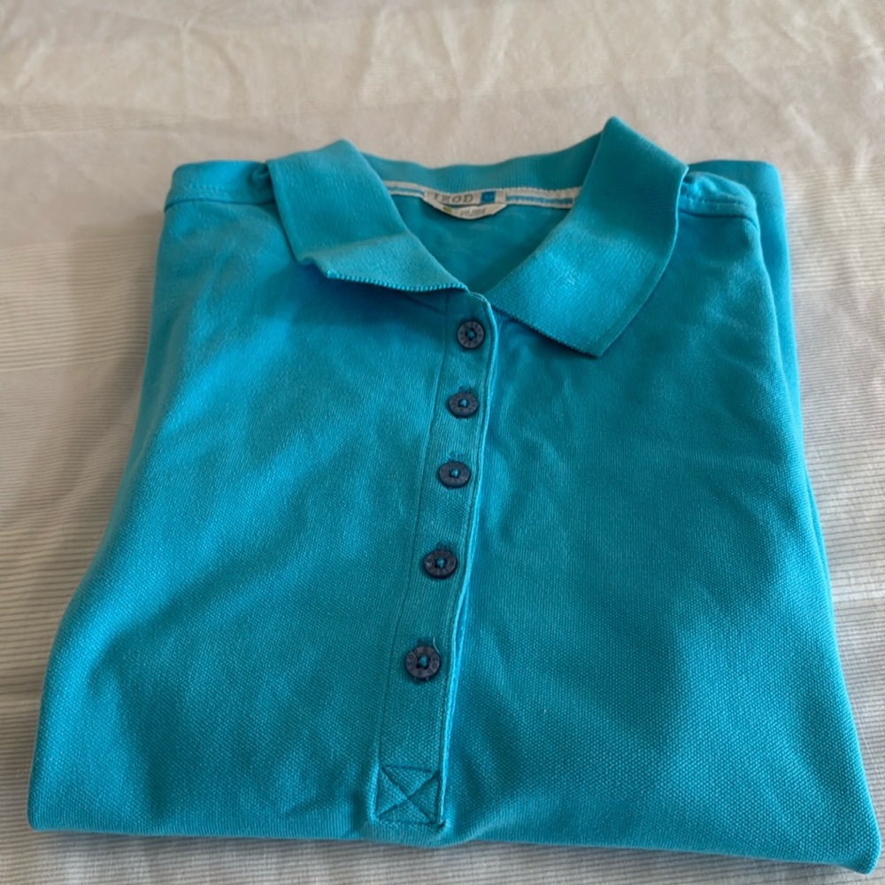🎾🏌️‍♀️New no tag IZOD blue top S/P